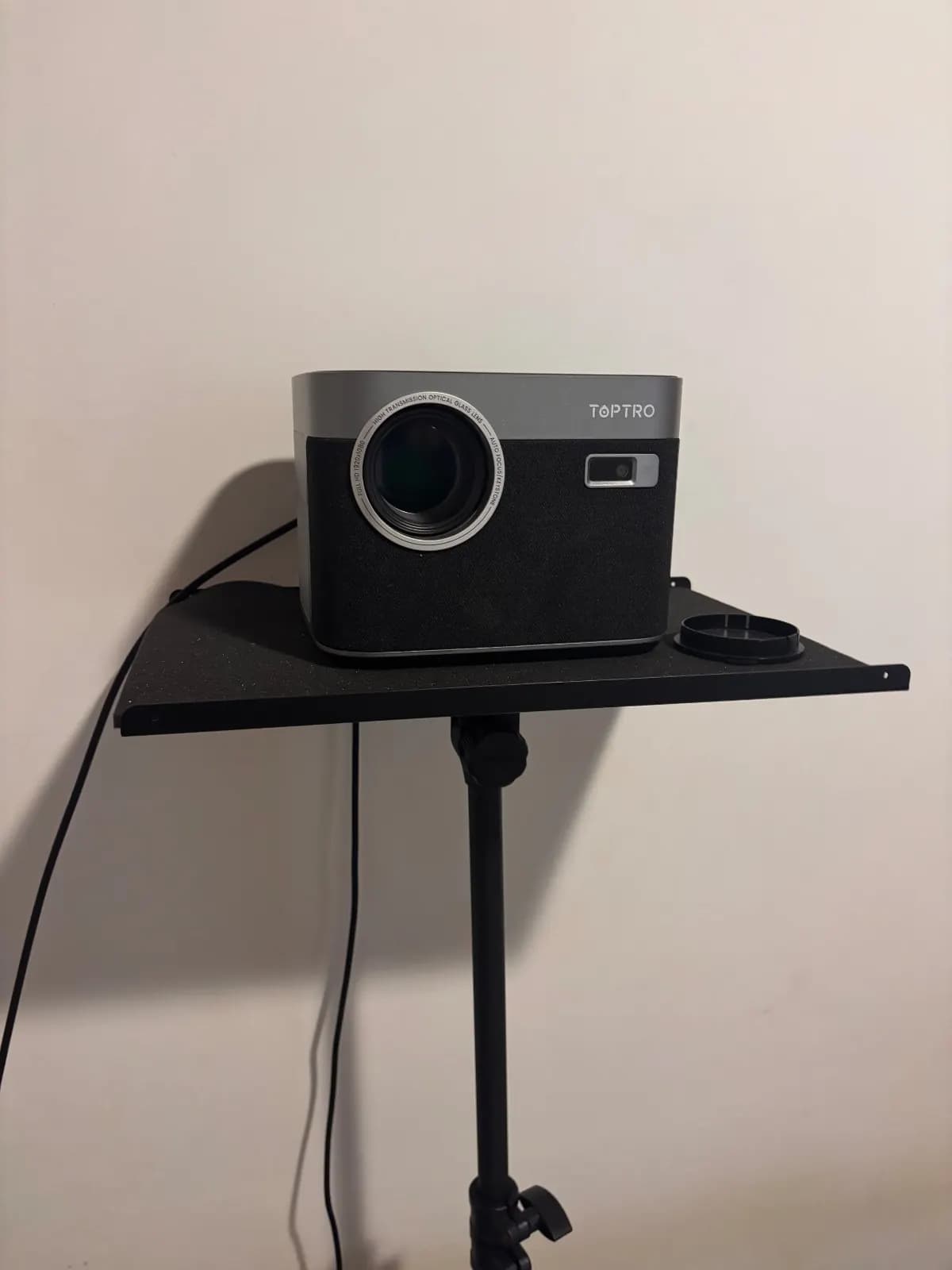 Photo de l'annonce : Vends vidéoprojecteur TOPTRO X7 – Full HD 1080p — Dembeni · Hajangoua (Multimédia)